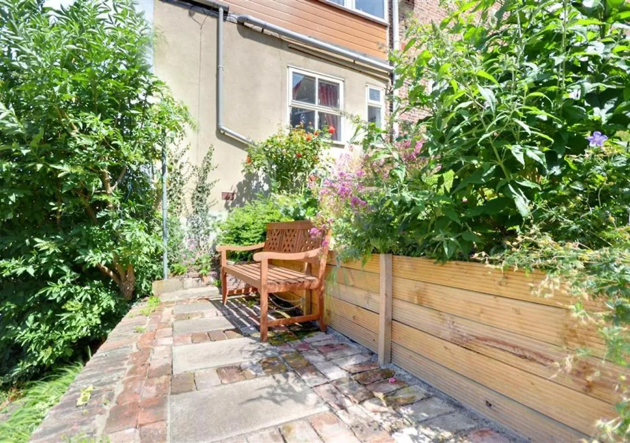 Pear Tree Cottage Whitby Holiday home